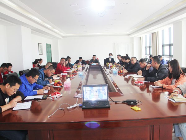 甘肅建投新能源公司團(tuán)支部召開 “關(guān)注青年成長(zhǎng)成才·與企業(yè)共同奮進(jìn)” 青年員工座談會(huì)