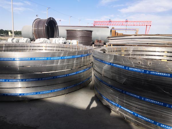 海原尖尖山、北山梁項(xiàng)目生產(chǎn)提速